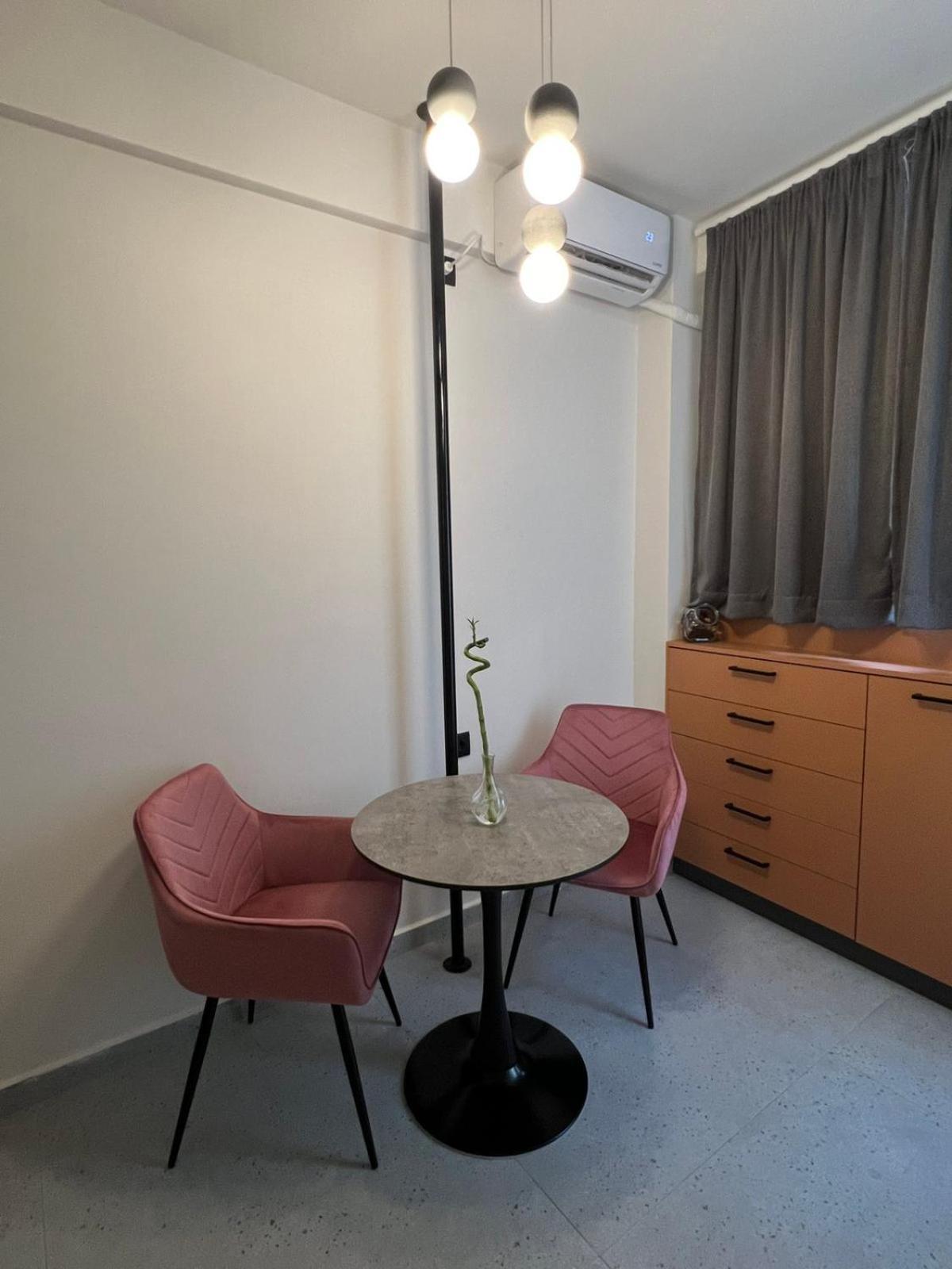Apartment Falirou *